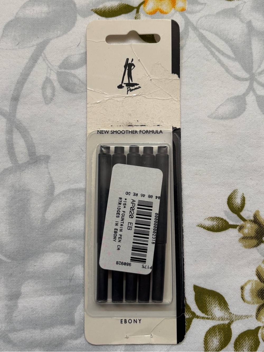Parker Sonnet Laque Moonbeam Fountain Pen - Picture 10 of 11
